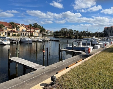 8 Marina Point Place - Photo Thumbnail 38