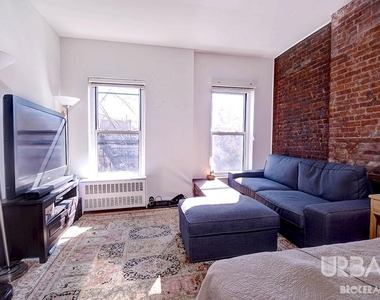 35 Grove Street - Photo Thumbnail 4