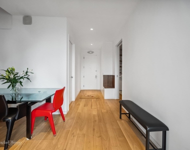 240 Centre St - Photo Thumbnail 11