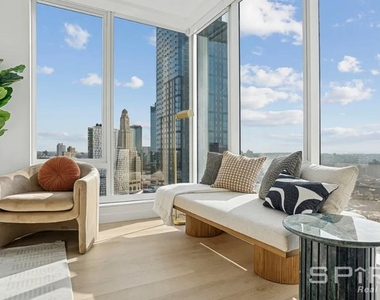 Hanover Place - Photo Thumbnail 1