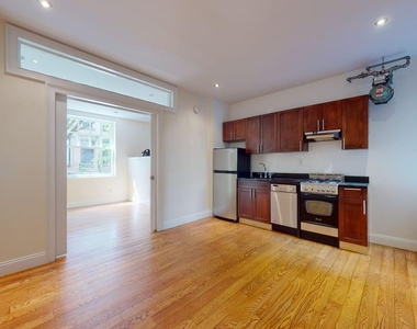 West 11th Street - Photo Thumbnail 1