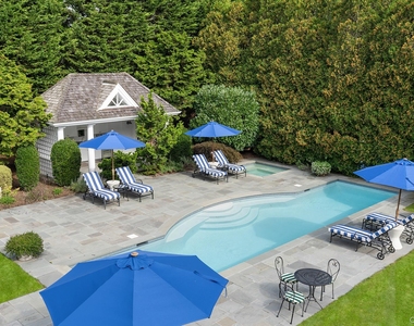327 Georgica Road - Photo Thumbnail 1