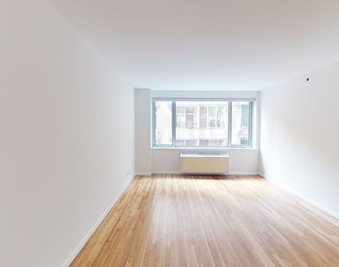 120 W. 21st - Photo Thumbnail 1
