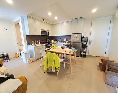 33 Little Nassau Street - Photo Thumbnail 6