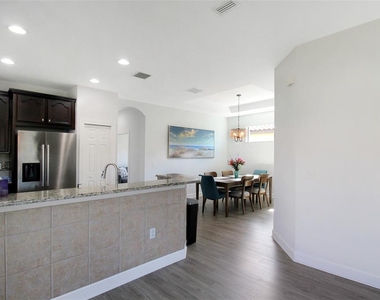 5336 Vaccaro Court - Photo Thumbnail 9