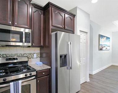 5336 Vaccaro Court - Photo Thumbnail 15