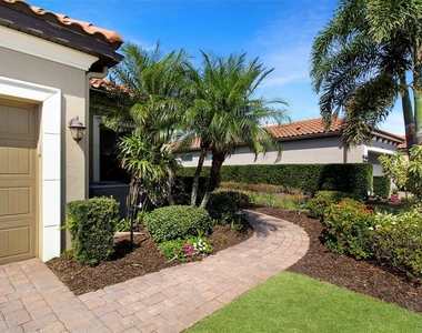 5336 Vaccaro Court - Photo Thumbnail 2