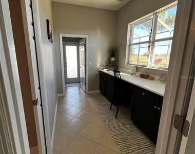 7742 Camden Harbour Drive - Photo Thumbnail 13