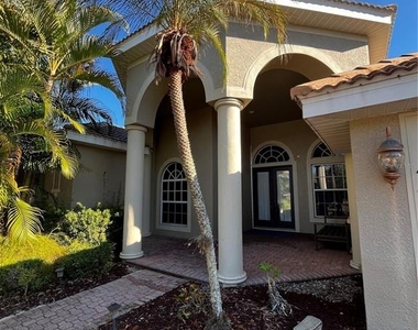 7742 Camden Harbour Drive - Photo Thumbnail 1