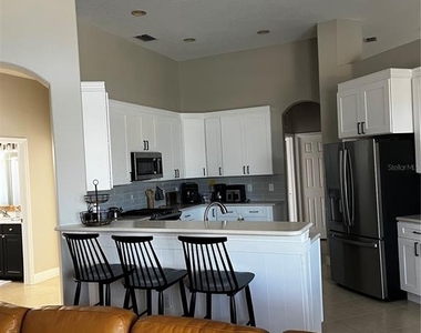 7742 Camden Harbour Drive - Photo Thumbnail 6