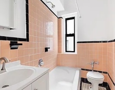 107 University Place - Photo Thumbnail 2