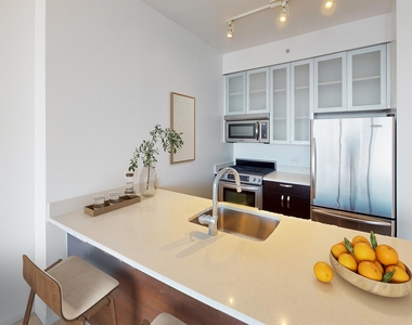 795 Columbus Ave - Photo Thumbnail 11
