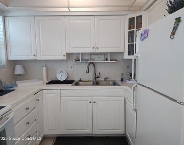 4000 Ocean Beach Boulevard - Photo Thumbnail 13