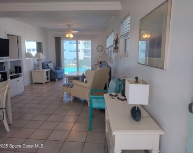 4000 Ocean Beach Boulevard - Photo Thumbnail 2