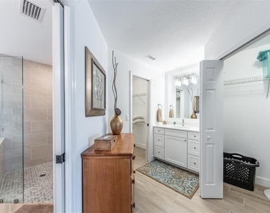 2572 Brazilia Court - Photo Thumbnail 16