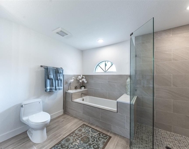 2572 Brazilia Court - Photo Thumbnail 19
