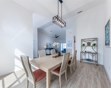 2572 Brazilia Court - Photo Thumbnail 6
