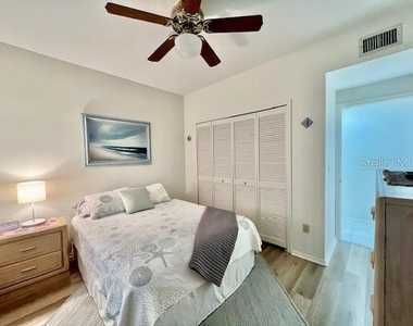 3020 Matecumbe Key Road - Photo Thumbnail 31