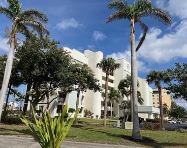 3020 Matecumbe Key Road - Photo Thumbnail 2