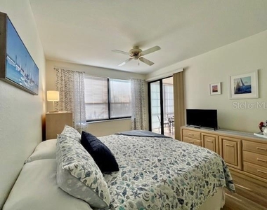3020 Matecumbe Key Road - Photo Thumbnail 24