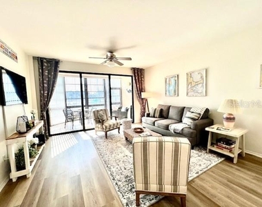 3020 Matecumbe Key Road - Photo Thumbnail 12