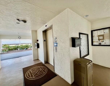 3020 Matecumbe Key Road - Photo Thumbnail 35