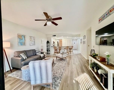 3020 Matecumbe Key Road - Photo Thumbnail 17