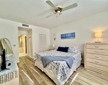 3020 Matecumbe Key Road - Photo Thumbnail 25