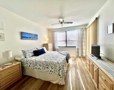 3020 Matecumbe Key Road - Photo Thumbnail 23