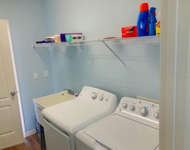 1211 Hot Springs Point - Photo Thumbnail 13