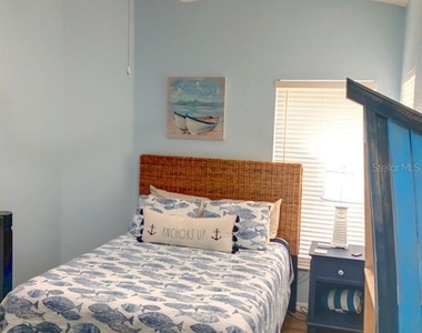 1211 Hot Springs Point - Photo Thumbnail 21