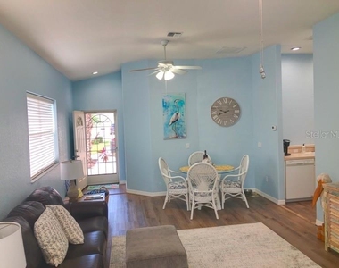 1211 Hot Springs Point - Photo Thumbnail 2
