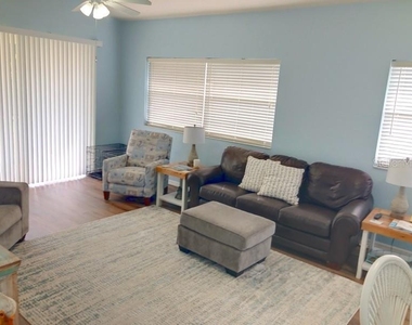 1211 Hot Springs Point - Photo Thumbnail 5