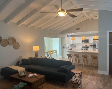 118 Caddy Road - Photo Thumbnail 4