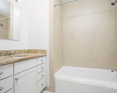 120 East 13th Street - Photo Thumbnail 9