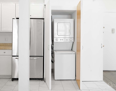 120 East 13th Street - Photo Thumbnail 8