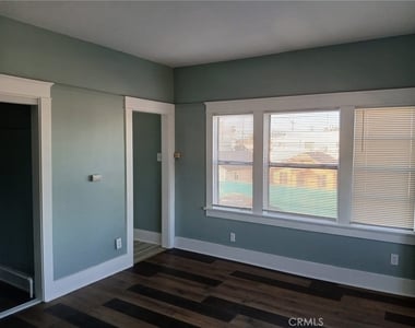 507 Broad Avenue - Photo Thumbnail 2