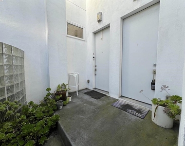 317 Cortland Ave - Photo Thumbnail 1