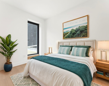 854 Prospect Place - Photo Thumbnail 3