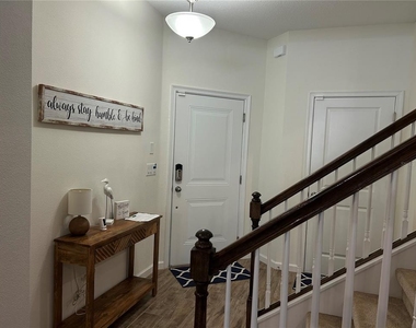 12463 Trailhead Drive - Photo Thumbnail 15