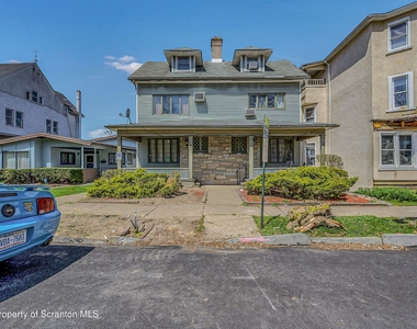 637 Monroe Avenue - Photo Thumbnail 12