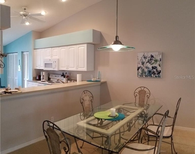 8951 Veranda Way - Photo Thumbnail 6