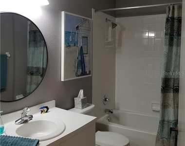 8951 Veranda Way - Photo Thumbnail 21