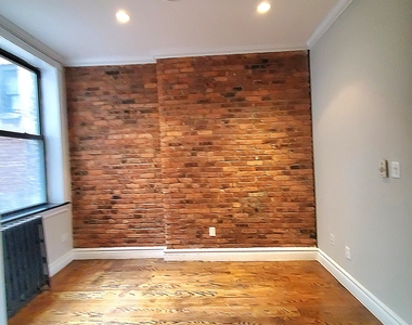 East 35 Street - Photo Thumbnail 1
