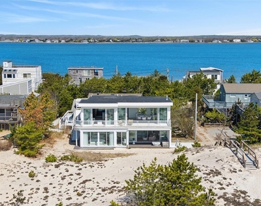413b Dune - Photo Thumbnail 1