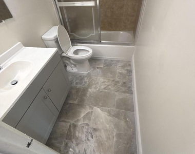 190 E Olmstead Drive - Photo Thumbnail 9