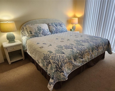 6251 Wingspan Way - Photo Thumbnail 9