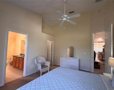 6251 Wingspan Way - Photo Thumbnail 10