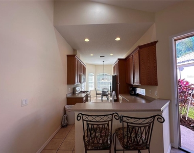 6251 Wingspan Way - Photo Thumbnail 2