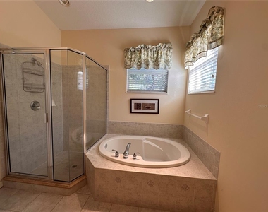6251 Wingspan Way - Photo Thumbnail 12